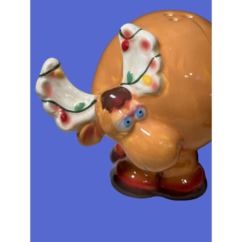 Pacific Christmas Reindeer salt and Pepper Shaker Set - Picture 10 of 12